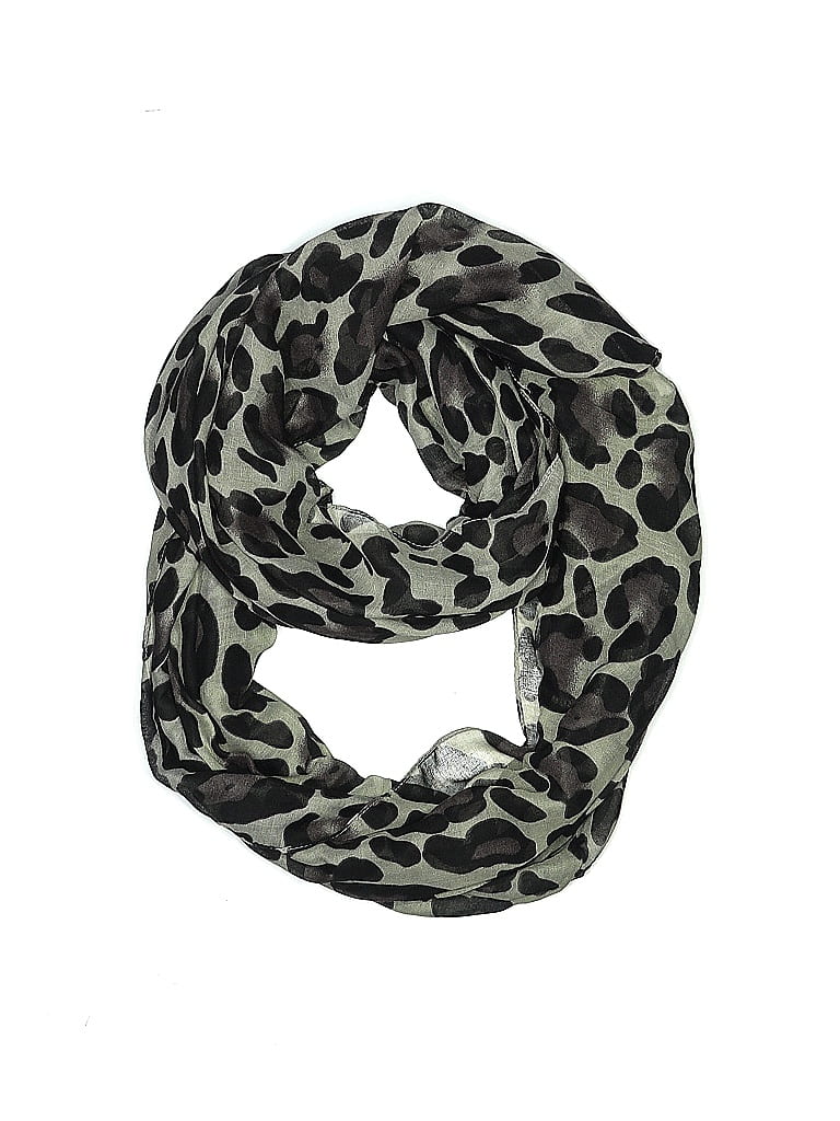 Pre-owned Collection 18 Scarf In Black
