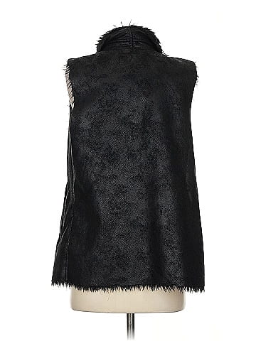 Mo-Ka Faux Fur Vest (view 2)