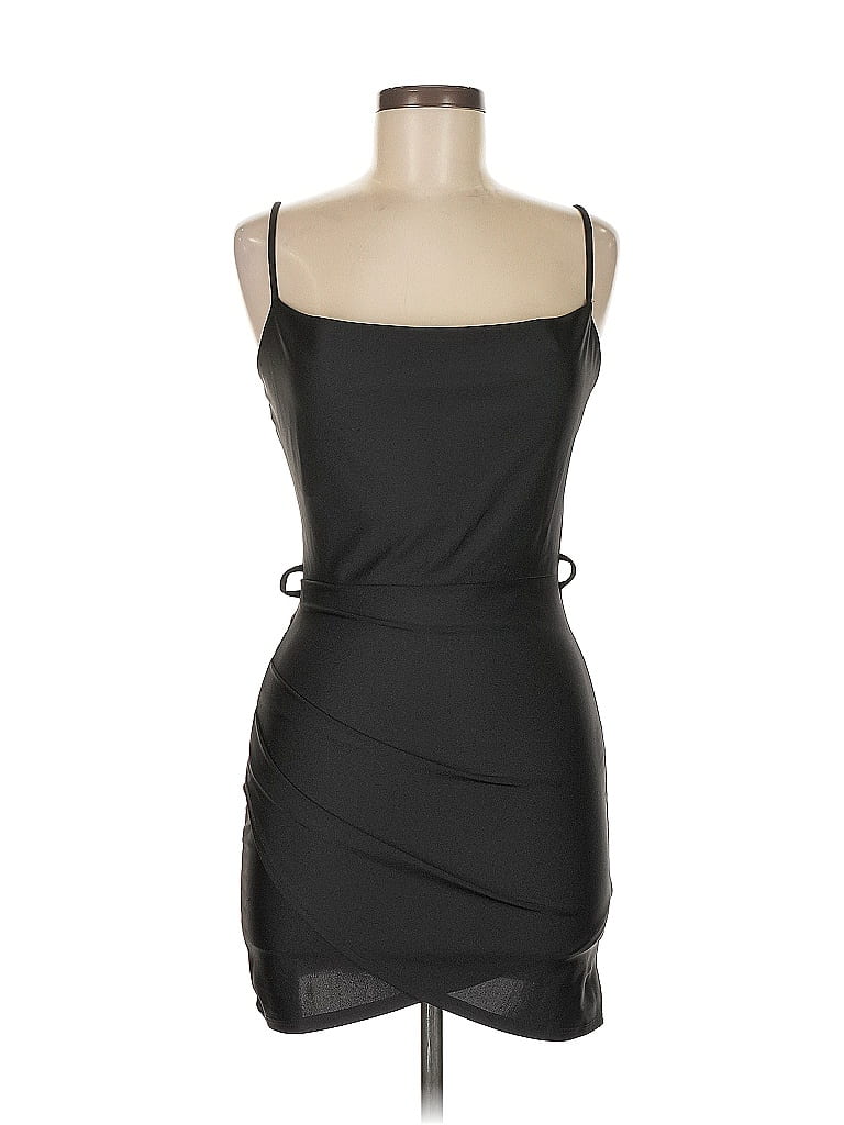 Click to view more detailed imagery on our partner's website Pre-owned Windsor Cocktail Dress In Black
