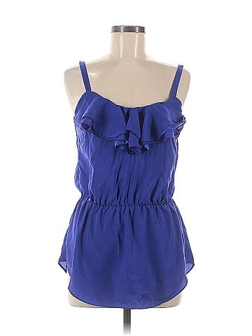 A New York Sleeveless Blouse (view 1)