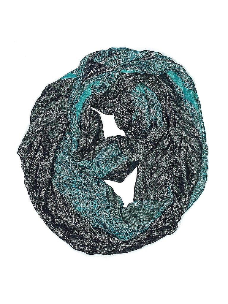 Pre-owned Target Scarf In Blue