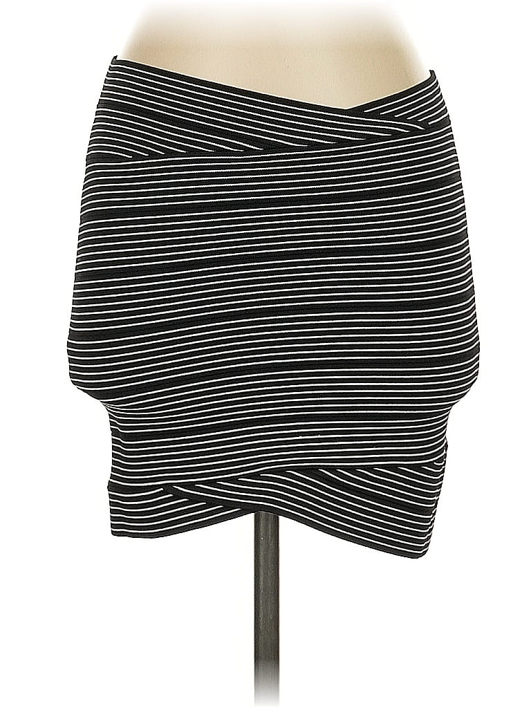 Pre-owned Bcbgmaxazria Casual Skirt In Black