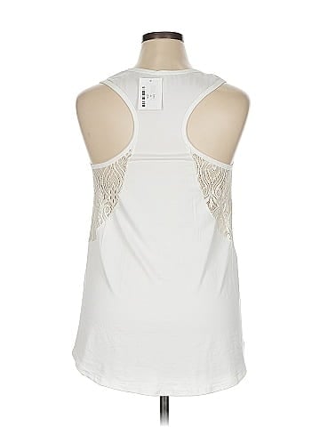 Magic Fit Sleeveless T-Shirt (view 2)