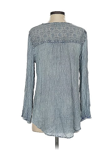 Nostalgia 3/4 Sleeve Blouse (view 2)
