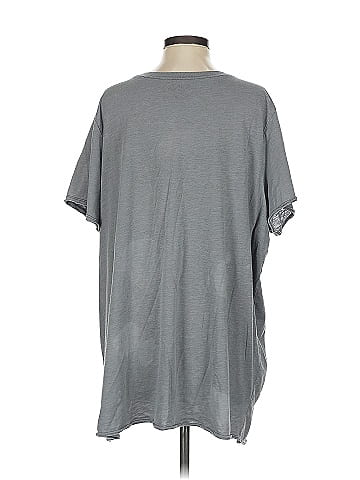 The Vinyl Icons Short Sleeve T-Shirt (view 2)