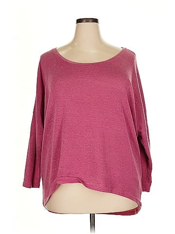 Uget 3/4 Sleeve Top (view 1)