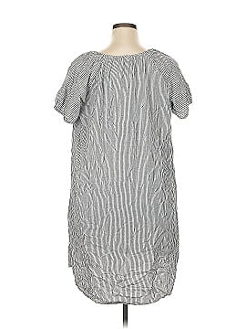 Old Navy Casual Dress (view 2)