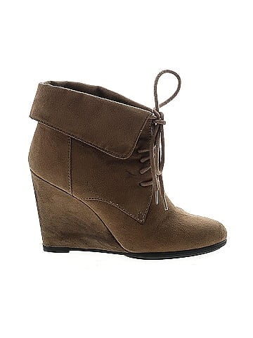 Fioni Ankle Boots (view 1)