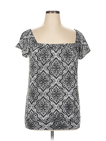 FANG Short Sleeve Top (view 1)