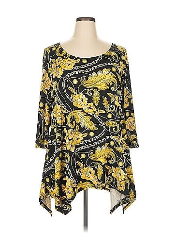 White Mark 3/4 Sleeve Blouse (view 1)