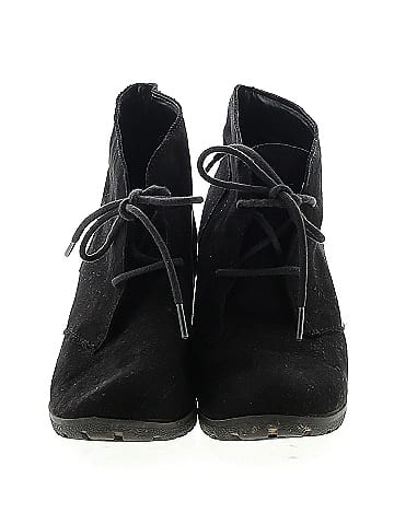 White Mountain Wedges (view 2)