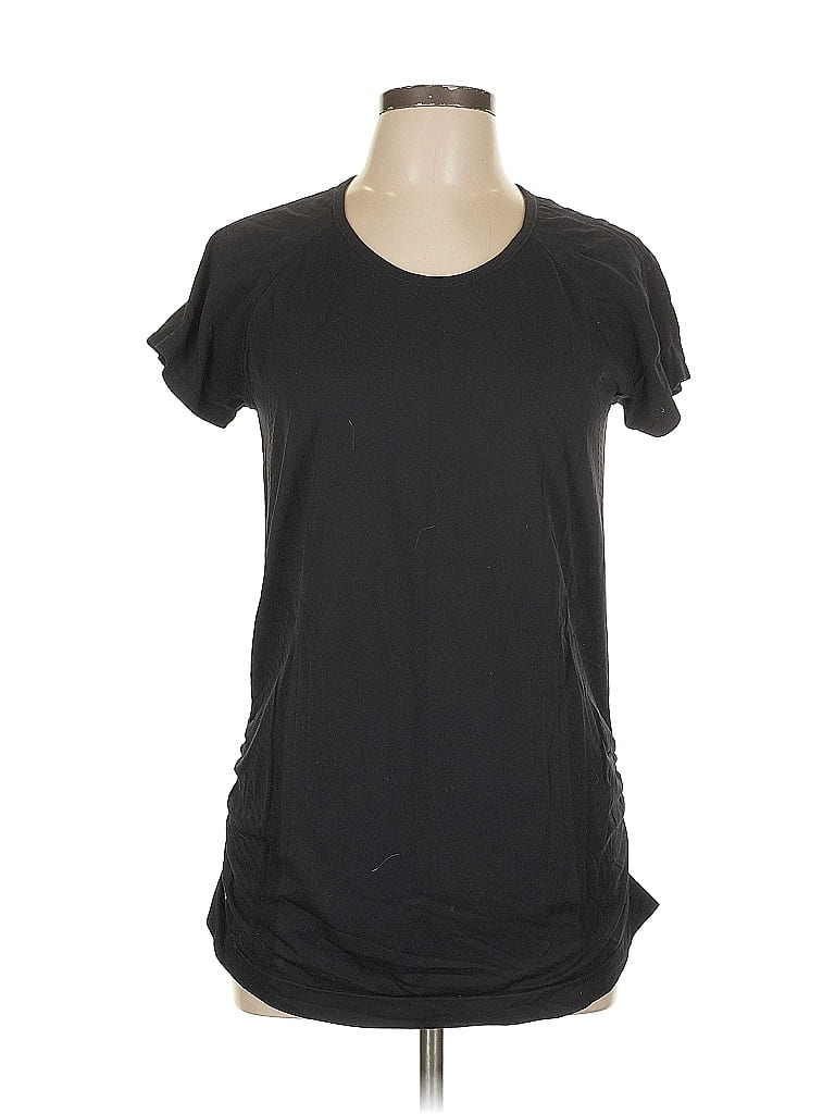 Click to view more detailed imagery on our partner's website Pre-owned Athleta Short Sleeve T-shirt In Black