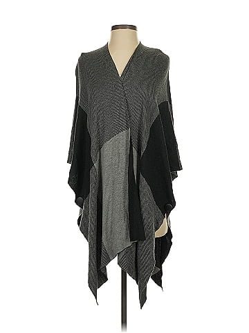 Belford Poncho (view 1)