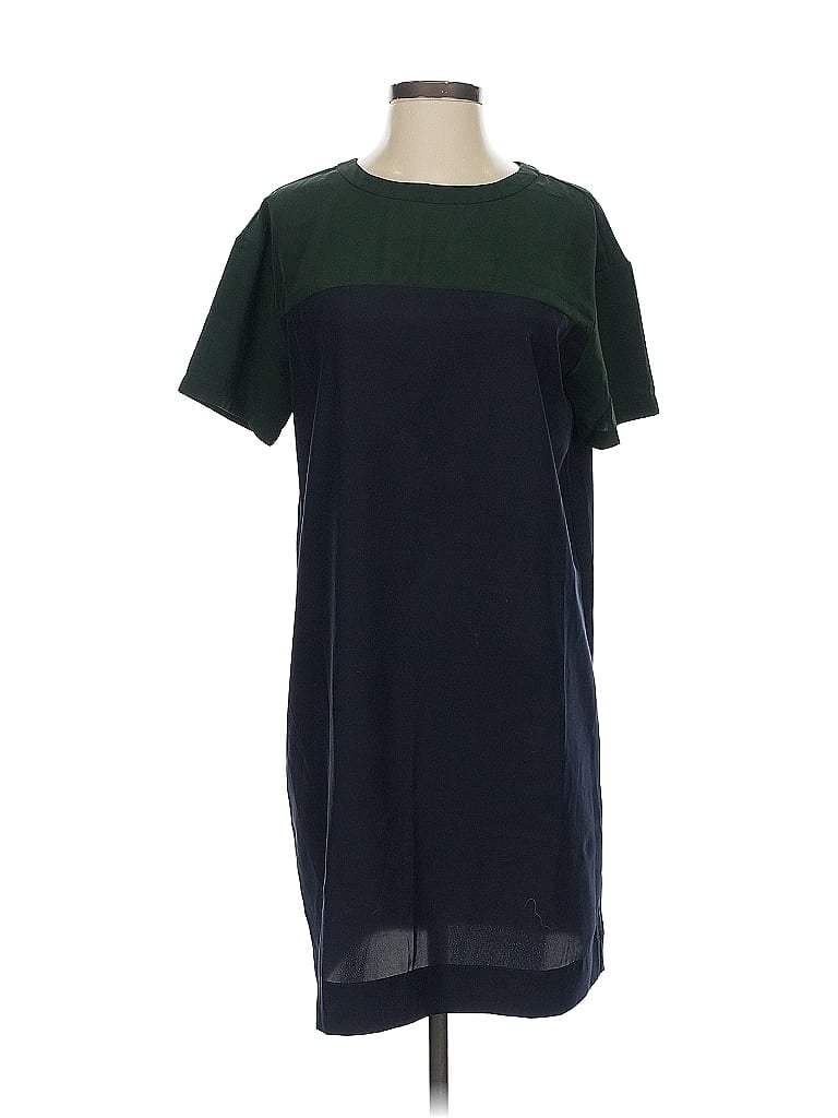 Click to view more detailed imagery on our partner's website Pre-owned Uniqlo Casual Dress In Blue