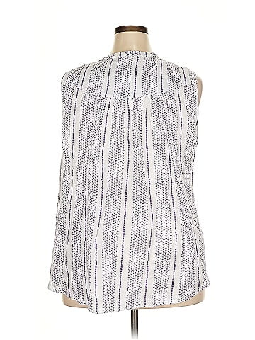 Fun2Fun Sleeveless Blouse (view 2)