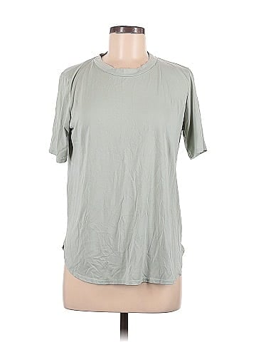 Chrysanthemum Active T-Shirt (view 1)