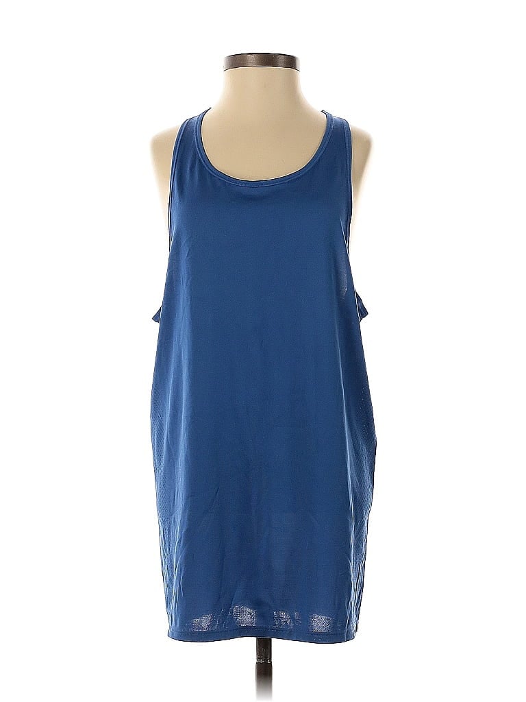 Click to view more detailed imagery on our partner's website Pre-owned Uniqlo Sleeveless T-shirt In Blue