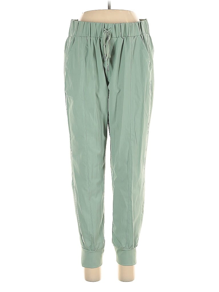 Click to view more detailed imagery on our partner's website Pre-owned Apana Casual Pants In Green