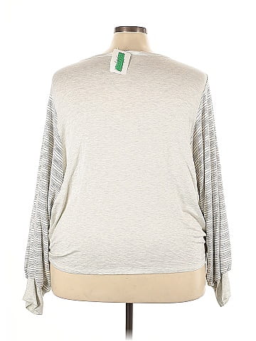 Andree by UNIT Long Sleeve Top (view 2)