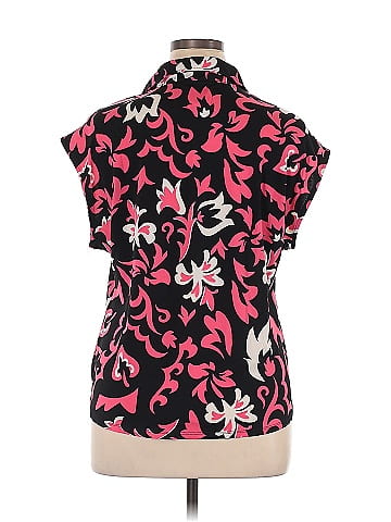 New York Laundry Short Sleeve Blouse (view 2)