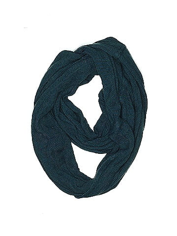 Modena Scarf (view 1)