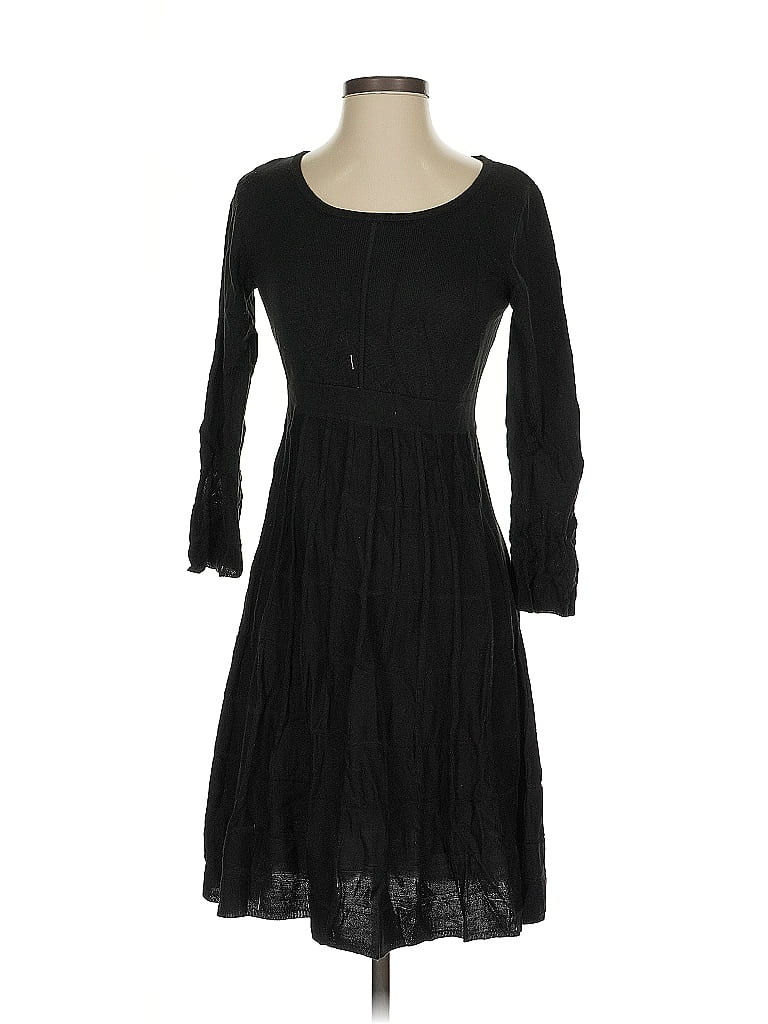 Click to view more detailed imagery on our partner's website Pre-owned Ellen Tracy Casual Dress In Black