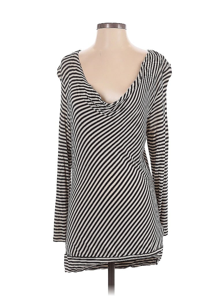 Click to view more detailed imagery on our partner's website Pre-owned Michael Michael Kors Long Sleeve Top Silver Stripes Pattern Sweetheart Neckline Tops