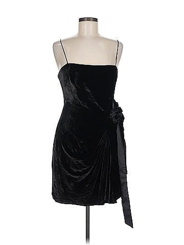 Cinq à Sept Cocktail Dress (view 1)