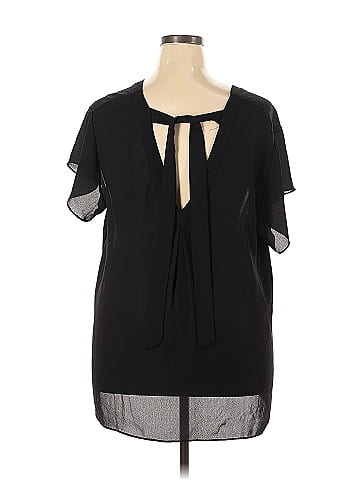 Everleigh Short Sleeve Blouse (view 2)