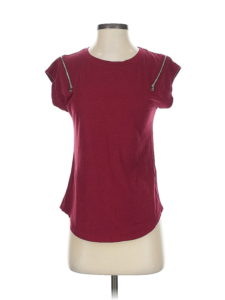Click to view more detailed imagery on our partner's website Pre-owned Dkny Active T-shirt In Burgundy