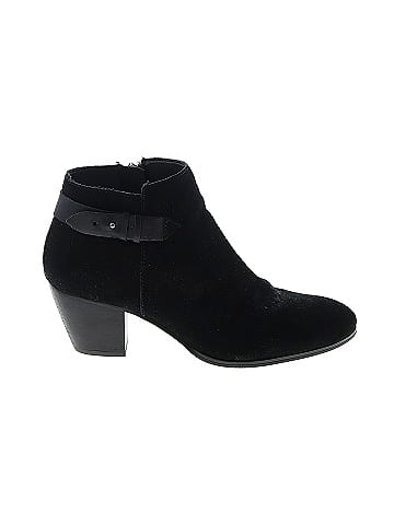 Guess Ankle Boots (view 1)