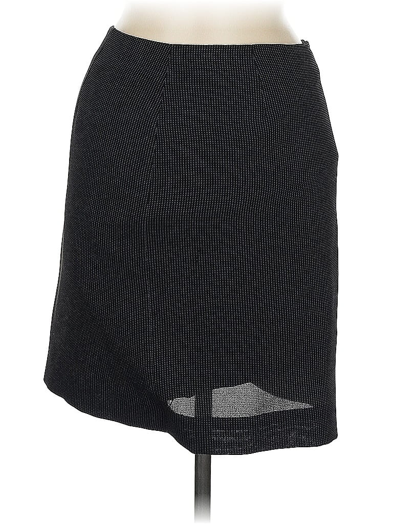 Click to view more detailed imagery on our partner's website Pre-owned Petite Sophisticate Casual Skirt In Black