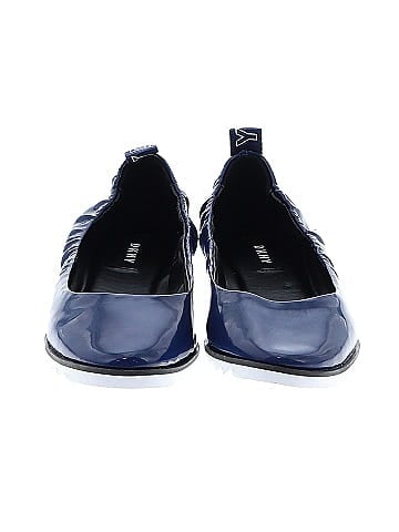 DKNY Flats (view 2)