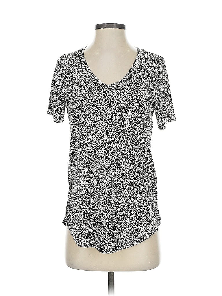 Pre-owned Athleta Short Sleeve T-shirt In Gray