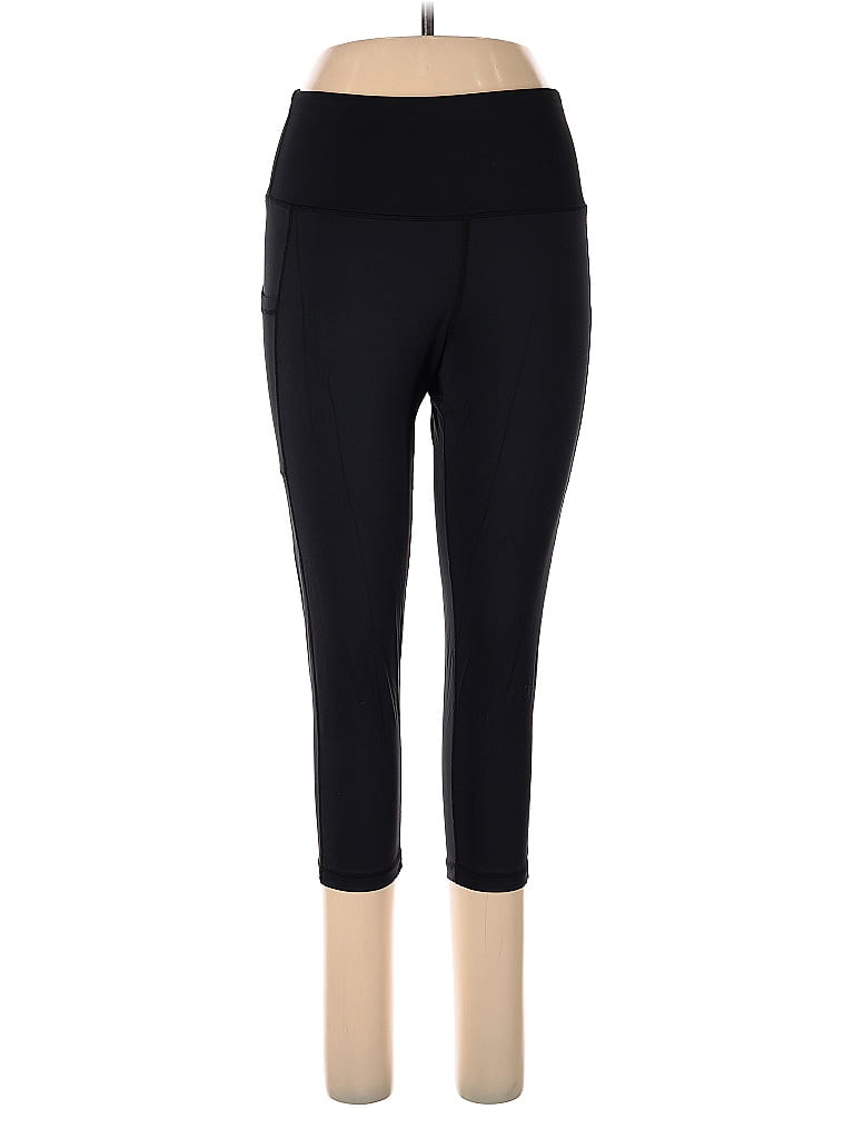 Click to view more detailed imagery on our partner's website Pre-owned Oalka Active Pants In Black