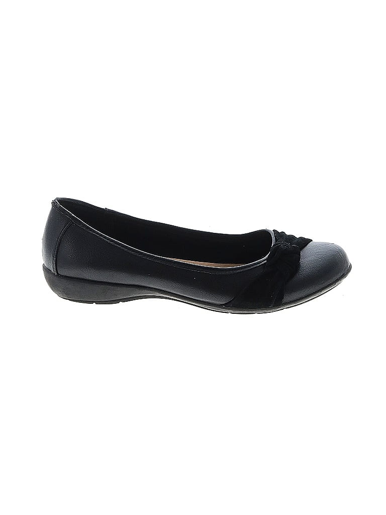 G.H. Bass & Co. Black Flats Size 6 - photo 1