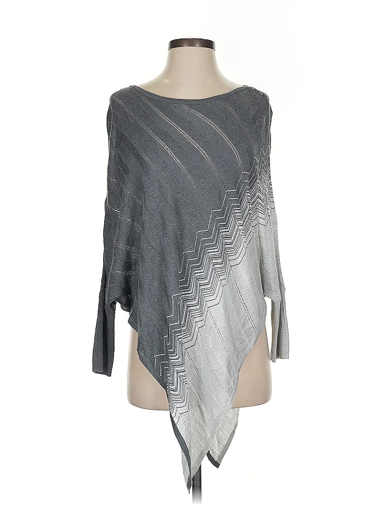 Click to view more detailed imagery on our partner's website Pre-owned White House Black Market Poncho In Gray