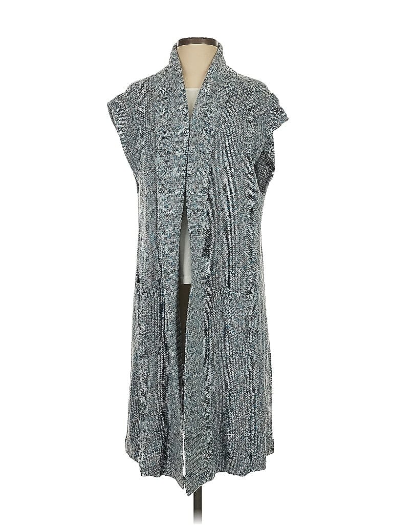 Click to view more detailed imagery on our partner's website Pre-owned Cabi Cardigan Sweater In Gray