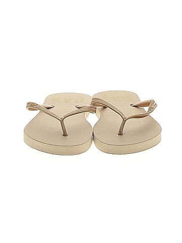 Gap Flip Flops (view 2)