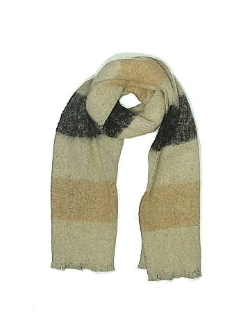Part Two Scarf (view 1)