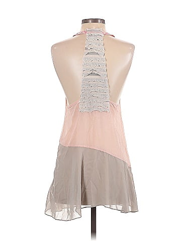 Siri Sleeveless Blouse (view 2)