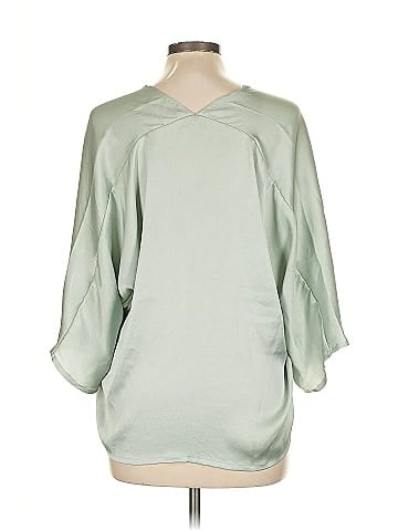 R | Label 3/4 Sleeve Blouse (view 2)