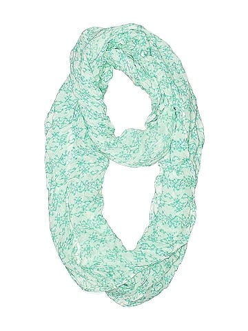 Gap Outlet Scarf (view 1)