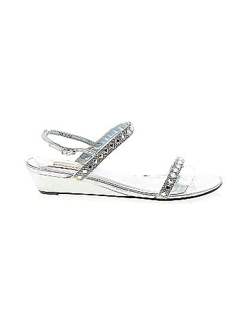 Dyeables Wedges (view 1)