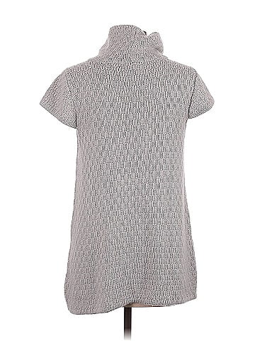 Artisans Poncho (view 2)