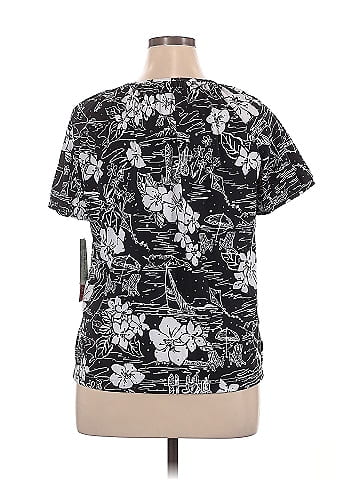 Cathy Daniels Short Sleeve T-Shirt (view 2)