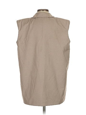 PrettyLittleThing Vest (view 2)