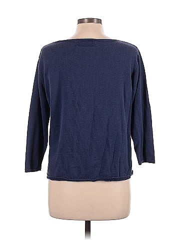 Cricket Lane Pullover Sweater (view 2)