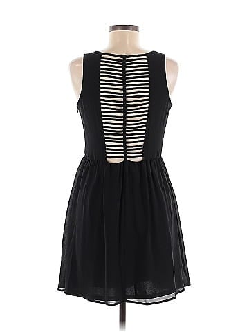 Doe & Rae Casual Dress (view 2)