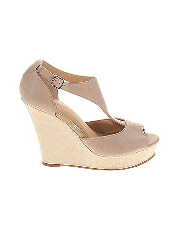 bc Wedges (view 1)